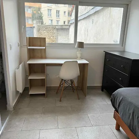 4 Chambres, 3 Sdb, Avec Parking Privé Appartamento