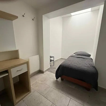 Apartamento 4 Chambres, 3 Sdb, Avec Parking Privé *